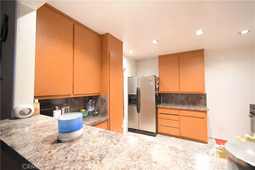 1815 W 108th Street, Los Angeles, California 90047 home-pic-11